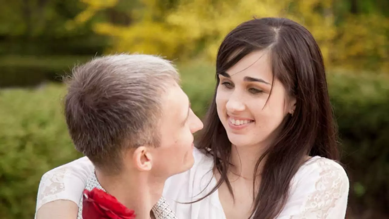 नाबालिग बच्चे के प्यार में फिदा हुई मामी, पहले बोली भांजा नहीं पति, फिर पुलिस को बताई उस रात की बात