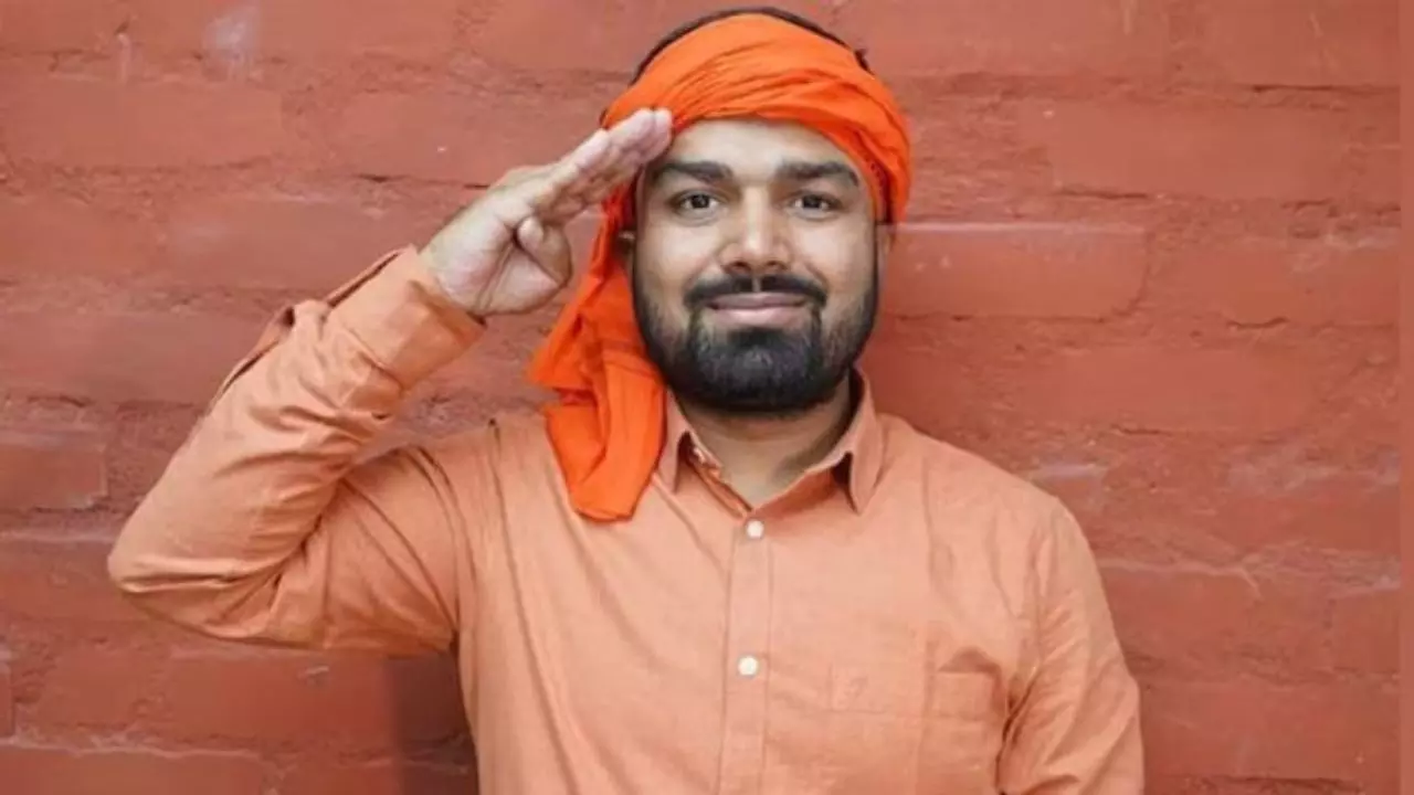 बिहार में सब चंगा नहीं! बगावत पर क्यों उतरे मनीष कश्यप? बोले- पीएम की रैली फ्लॉप होनी चाहिए | Video बिहार में सब चंगा नहीं! बगावत पर क्यों उतरे मनीष कश्यप? बोले- पीएम की रैली फ्लॉप होनी चाहिए | Video