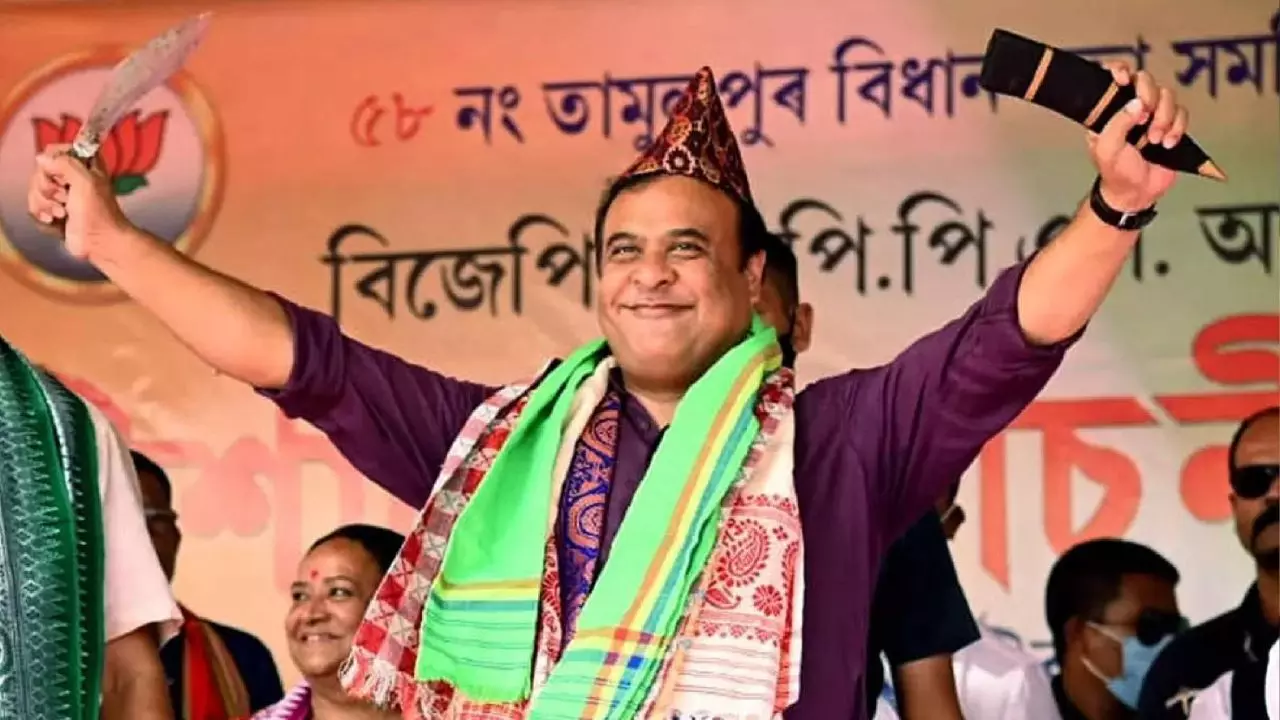 असम में खास समुदाय के लोगों को हथियार रखने की होगी छूट! जानें CM सरमा ने क्यों लिया फैसला