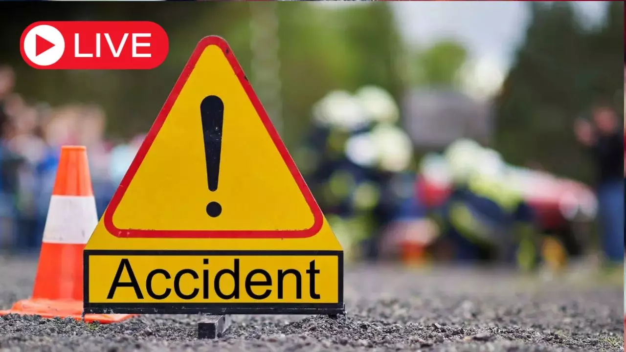 Aaj Ki Taaza Khabar Live News: राजस्थान के सीकर में सड़क हादसे में 3 लोगों की मौत, 28 घायल