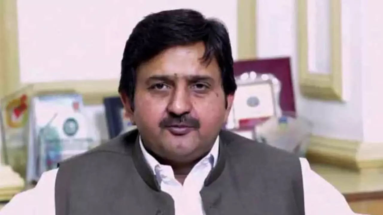 पाक के ना-पाक इरादे! लश्कर आतंकियों के साथ मंच शेयर कर फंसे पंजाब विधानसभा स्पीकर, कसूरी को बताया निर्दोष