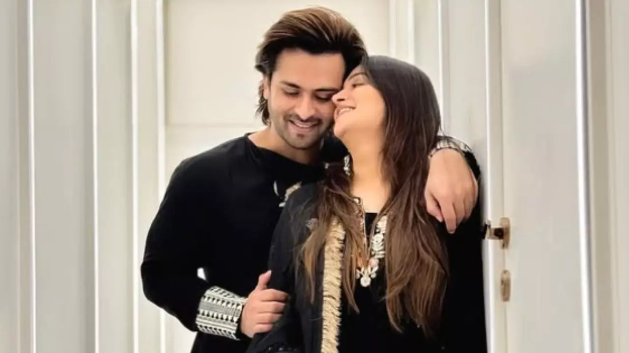 प्लीज मेरी पत्नी ठीक हो जाए, दुआ... Dipika Kakar की पहली सर्जरी से पहले Shoaib की फैंस से अपील, कैंसर का चल रहा इलाज प्लीज मेरी पत्नी ठीक हो जाए, दुआ... Dipika Kakar की पहली सर्जरी से पहले Shoaib की फैंस से अपील, कैंसर का चल रहा इलाज