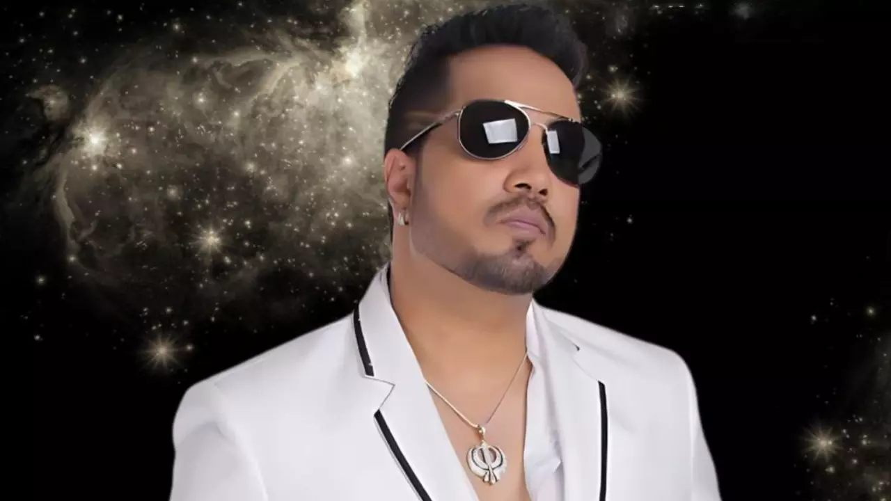 99 घरों का मालिक, 100वें की है प्लानिंग! किसिंग से लेकर थप्पड़ कांड तक Mika Singh के अनसुने विवाद