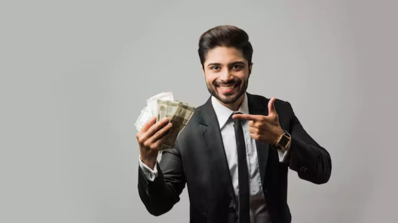 तीन राजयोग बनने से इन राशि वालों को करियर-कारोबार में मिलेगा नया मुकाम और बदलेगी किस्मत तीन राजयोग बनने से इन राशि वालों को करियर-कारोबार में मिलेगा नया मुकाम और बदलेगी किस्मत
