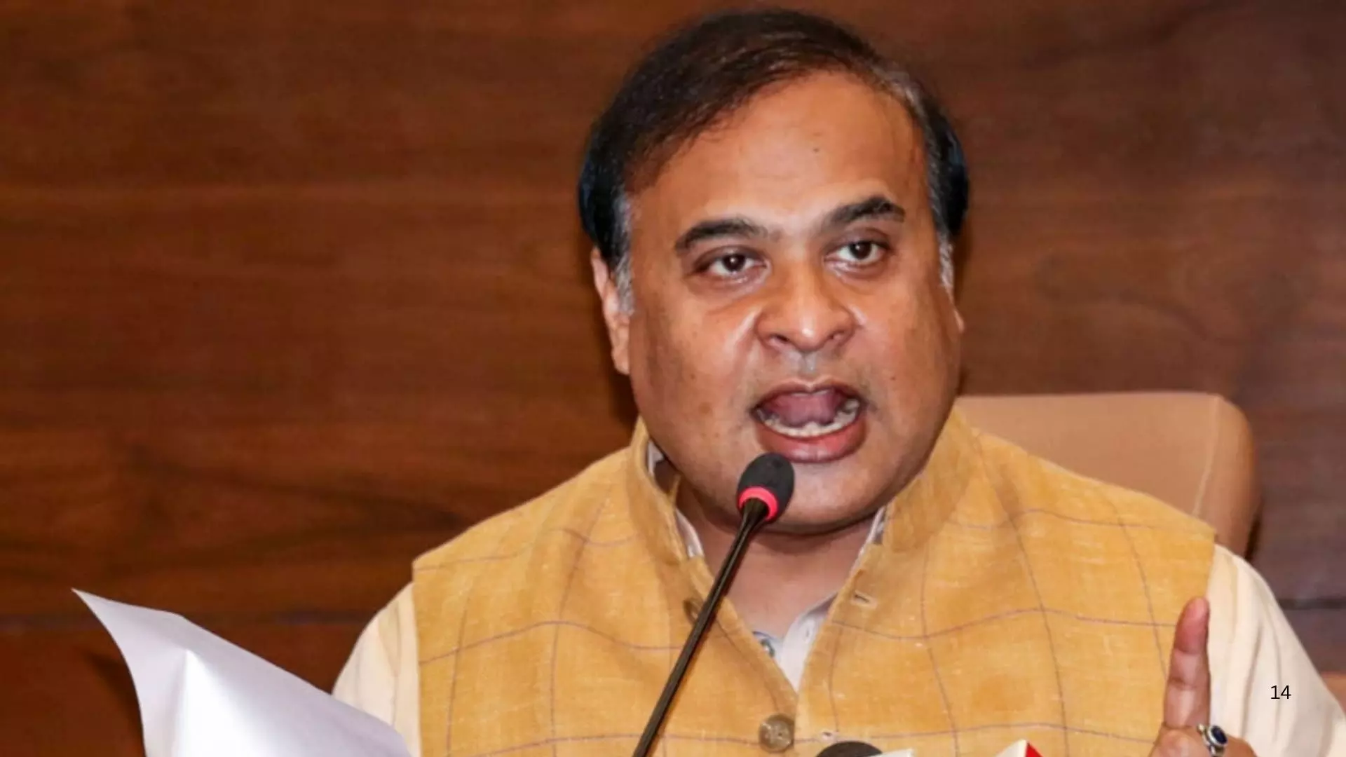 धुबरी में हिंसा, सीएम हिमंता ने उपद्रवियों को देखते ही गोली मारने के दिए आदेश धुबरी में हिंसा, सीएम हिमंता ने उपद्रवियों को देखते ही गोली मारने के दिए आदेश