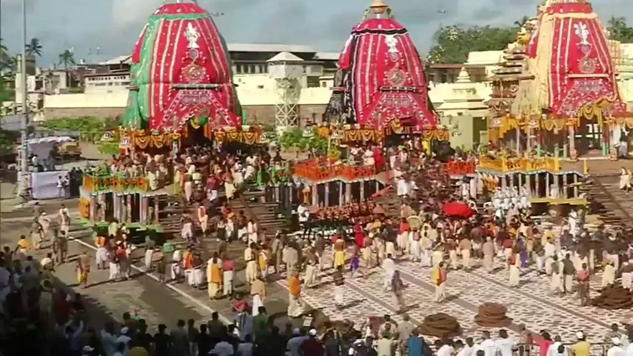 आषाढ़ माह में कब है रथयात्रा, गुरु पूर्णिमा और देवशयनी एकादशी? यहां जानें सबकुछ आषाढ़ माह में कब है रथयात्रा, गुरु पूर्णिमा और देवशयनी एकादशी? यहां जानें सबकुछ