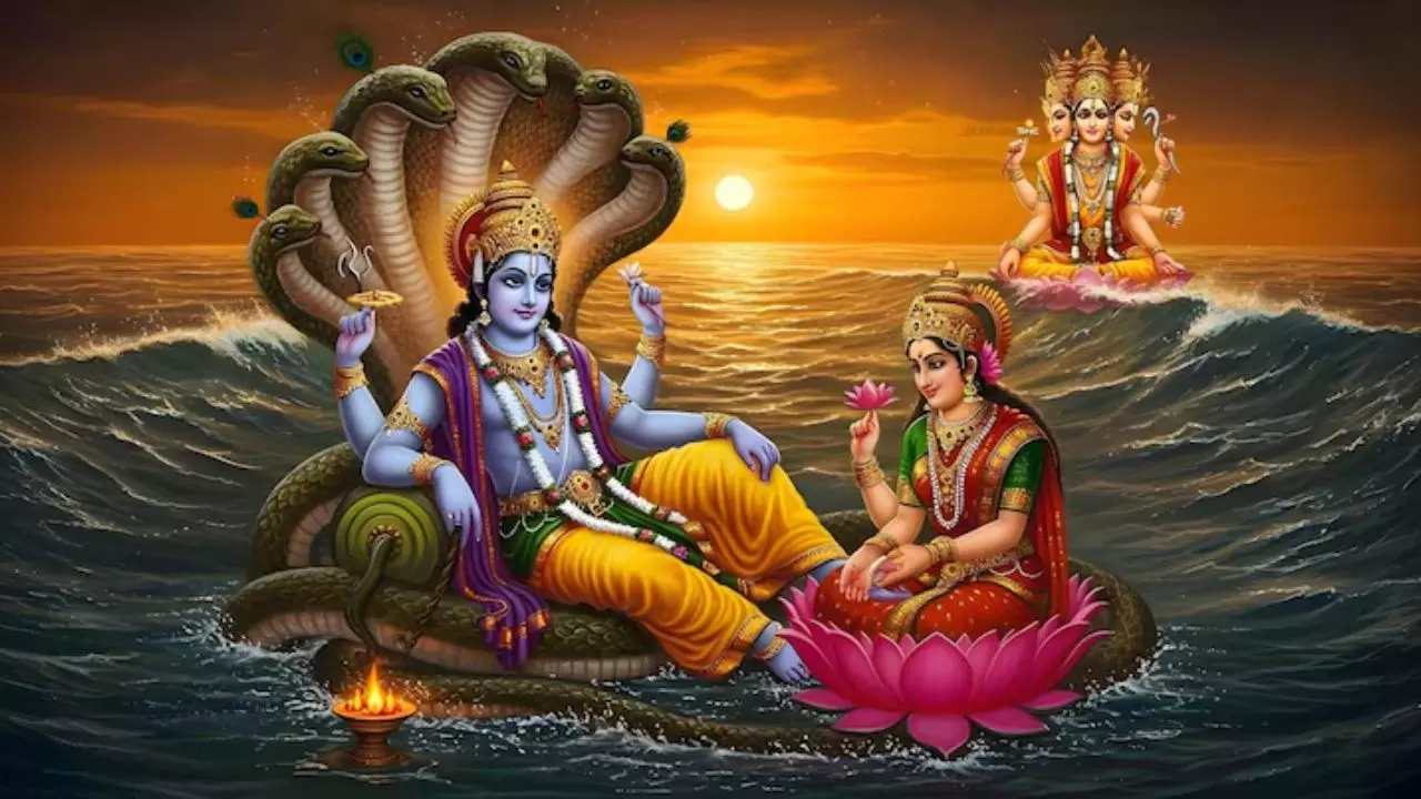 Yogini Ekadashi 2025: इस दिन करें इन मंत्रों का जाप, मिलेगी श्रीहरि की कृपा और कष्ट होंगे दूर Yogini Ekadashi 2025: इस दिन करें इन मंत्रों का जाप, मिलेगी श्रीहरि की कृपा और कष्ट होंगे दूर