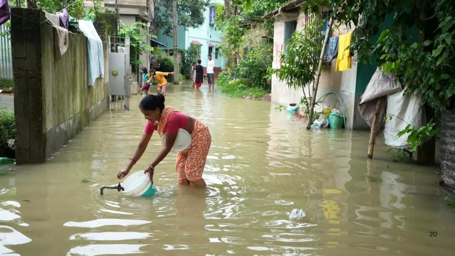 झारखंड में बारिश बनी कहर, 2 बच्चों की निर्माणाधीन कुएं में दबकर मौत, 10 साल की बच्ची मलबे में दबी, कई जिले जलमग्न