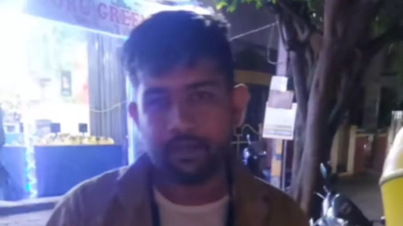 कॉफी लेने गई, लौटी तो ड्राइवर बैग खंगाल रहा था, महिला का रैपिडो ड्राइवर पर आरोप, देखें VIDEO