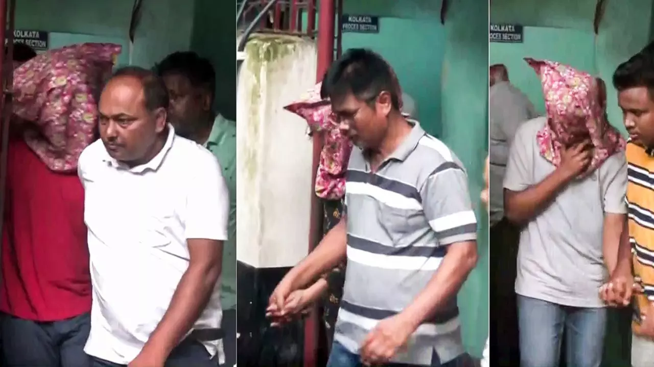 पूर्व छात्र नेता से लेकर फ्रेशर तक, कौन हैं कलकत्ता लॉ कॉलेज में गैंगरेप के तीनों आरोपी? पूर्व छात्र नेता से लेकर फ्रेशर तक, कौन हैं कलकत्ता लॉ कॉलेज में गैंगरेप के तीनों आरोपी?