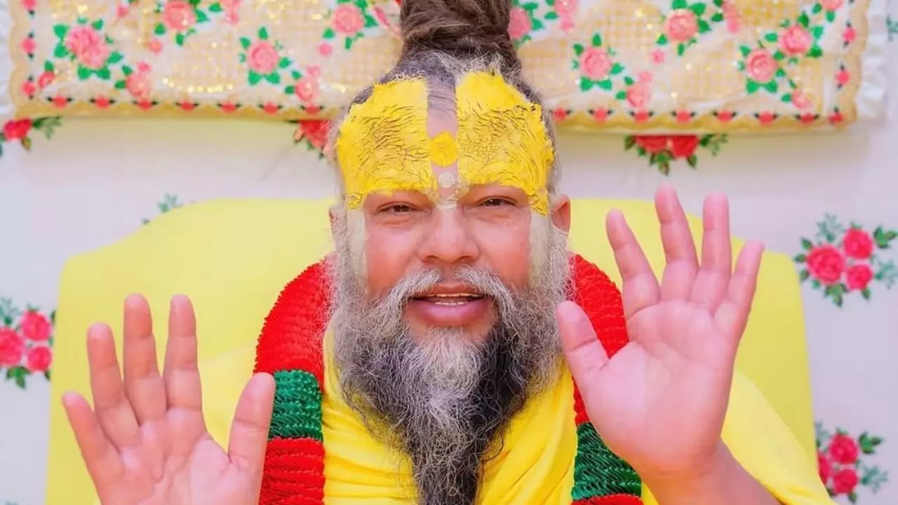 प्रेमानंद महाराज ने बताया कब खत्म होगा 84 लाख योनियों का सफर, जवाब सुनकर नहीं करेंगे मनुष्य तन में ये गलती प्रेमानंद महाराज ने बताया कब खत्म होगा 84 लाख योनियों का सफर, जवाब सुनकर नहीं करेंगे मनुष्य तन में ये गलती