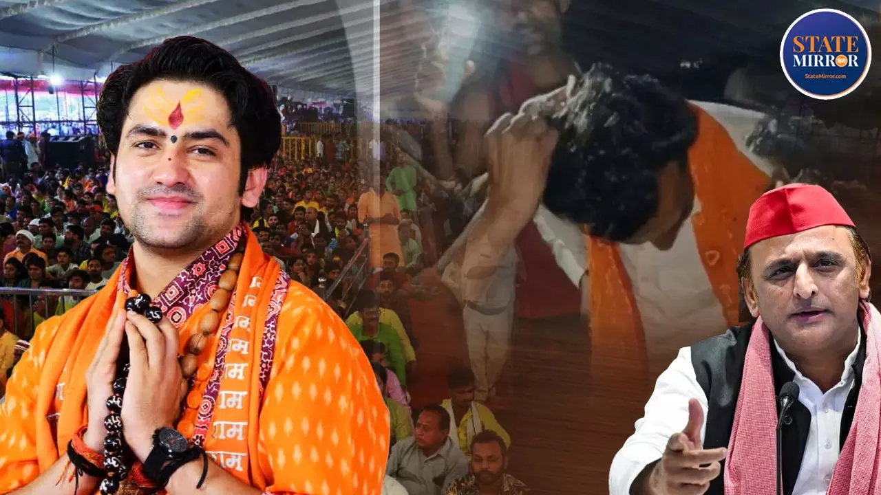 कथावाचक विवाद में बाबा बागेश्वर की एंट्री! अखिलेश यादव के निशाने पर धीरेंद्र शास्त्री, मोटी फीस पर छिड़ी नई बहस कथावाचक विवाद में बाबा बागेश्वर की एंट्री! अखिलेश यादव के निशाने पर धीरेंद्र शास्त्री, मोटी फीस पर छिड़ी नई बहस