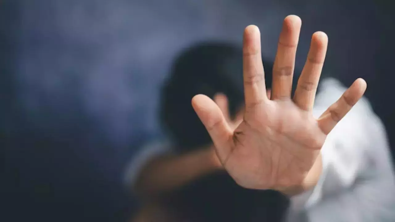 12 दिन तक नाबालिग को बंधक बनाकर किया रेप, अब पादरी जेल की सलाखों के पीछे