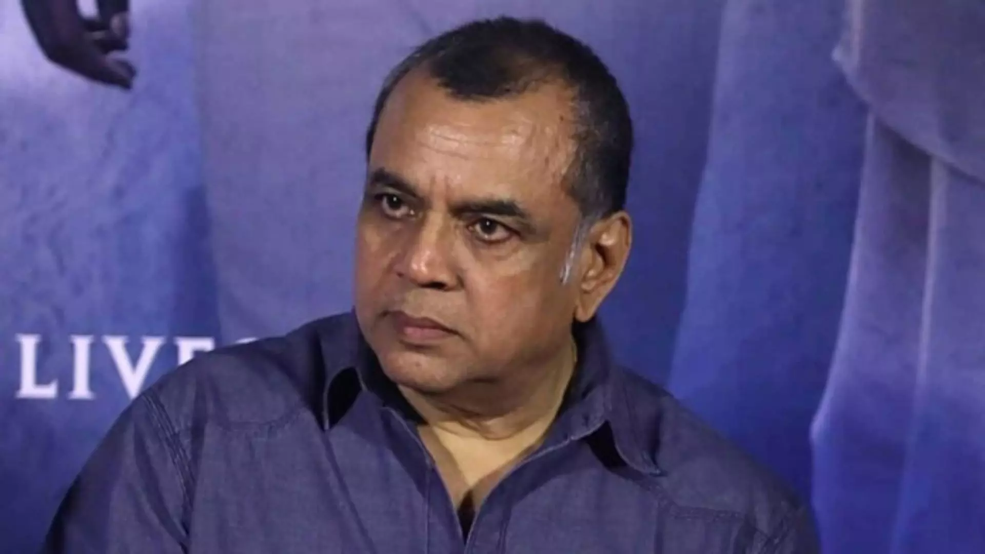 Paresh Rawal ने फिल्मों में गालियों और सेक्स की भरमार पर उठाई आवाज़, बोले - अब दर्शक थक चुके हैं Paresh Rawal ने फिल्मों में गालियों और सेक्स की भरमार पर उठाई आवाज़, बोले - अब दर्शक थक चुके हैं