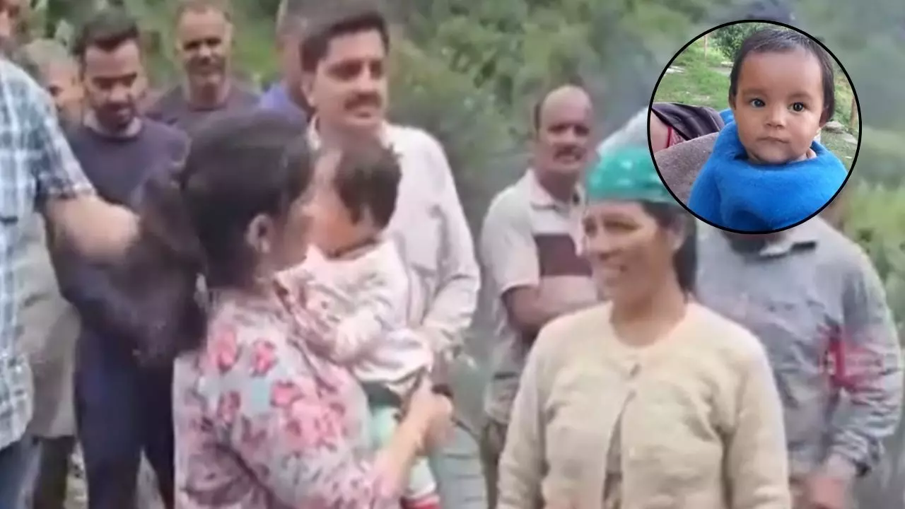 जाको राखे साइयां... तिनके की तरह बची 10 महीने की नीतिका! हिमाचल में बादल फटने से पिता की मौत; मां और दादी लापता