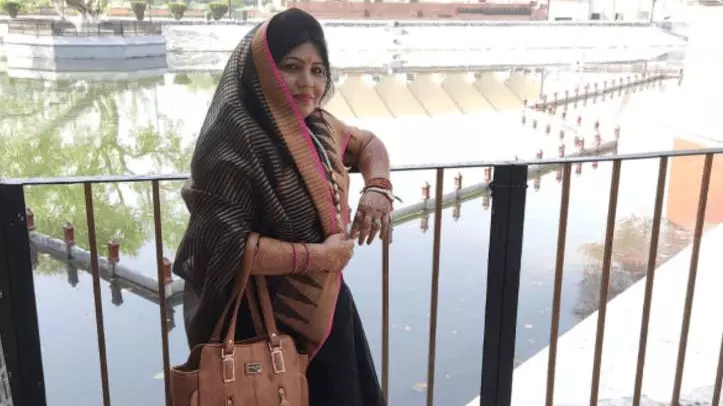 भाजपा नेत्री के पति ने की गुजारा भत्ते की मांग, रिश्ता तोड़ने के साथ ही लगाए कई आरोप, जानें सोना बाई अहिरवाल के बारे में