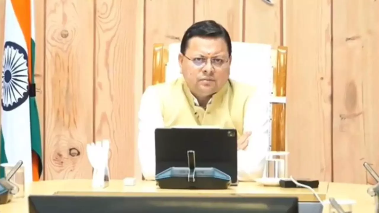अब नहीं चलेगा पाखंड का प्रपंच, ढोंगी बाबाओं की दुकानों पर ताला लगाएगी धामी सरकार, जानें क्या है ऑपरेशन कालनेमि?