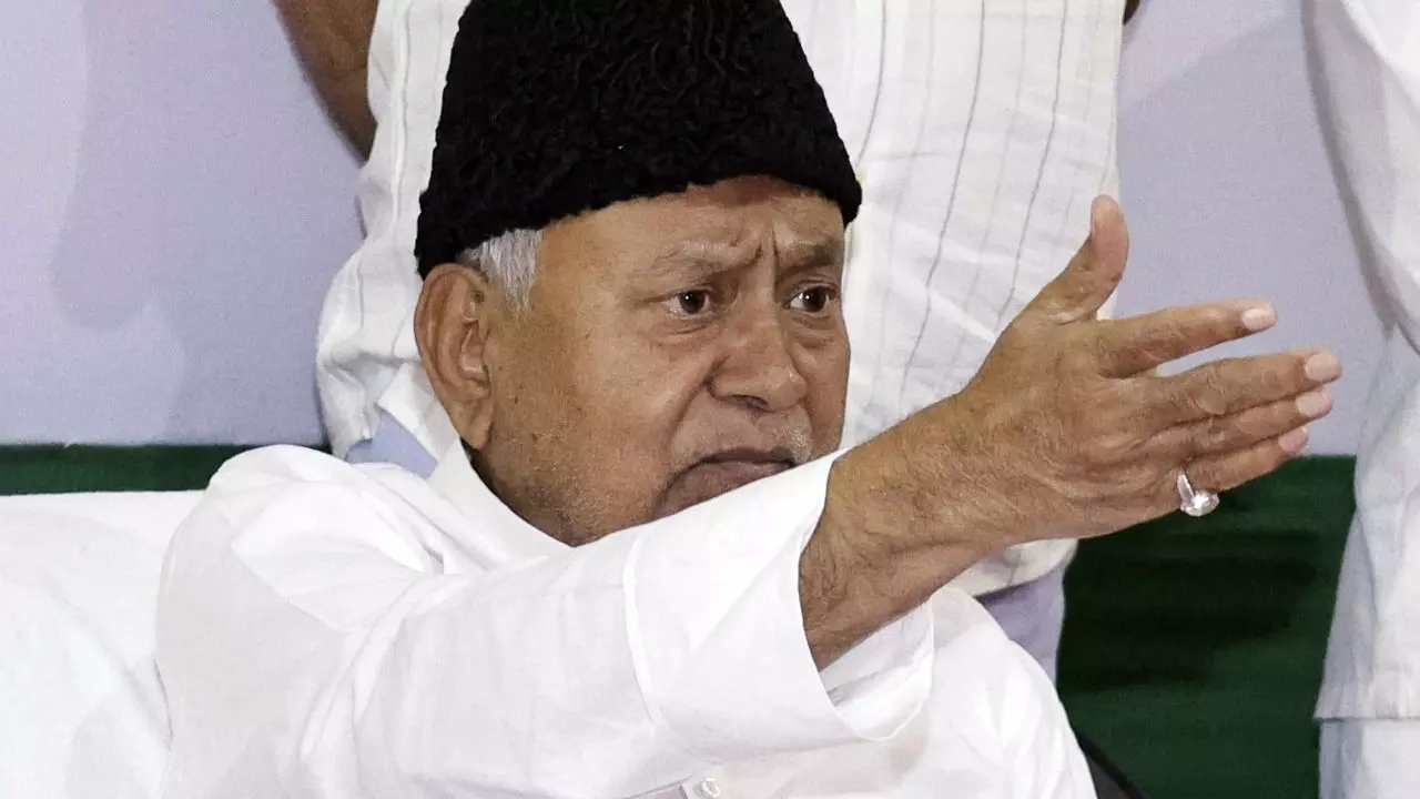 क्‍या नीतीश हैं बिहार की पॉलिटिक्स में सबकी मजबूरी? जाति जनगणना से समझें उनके मास्टर स्ट्रोक का मैजिक