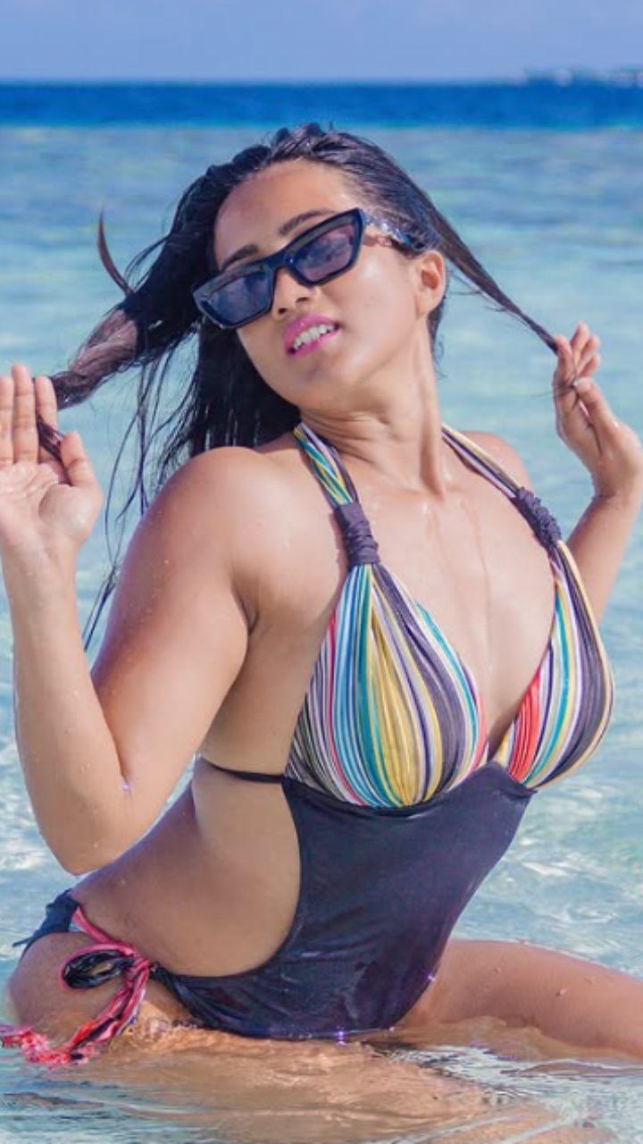 Porno film ortidan yoqimli tahdid Birinchi jinsiy aloqa paytida erkak jinsiy olatni ayol jinsiy olatni ichiga toliq kirishi kerak