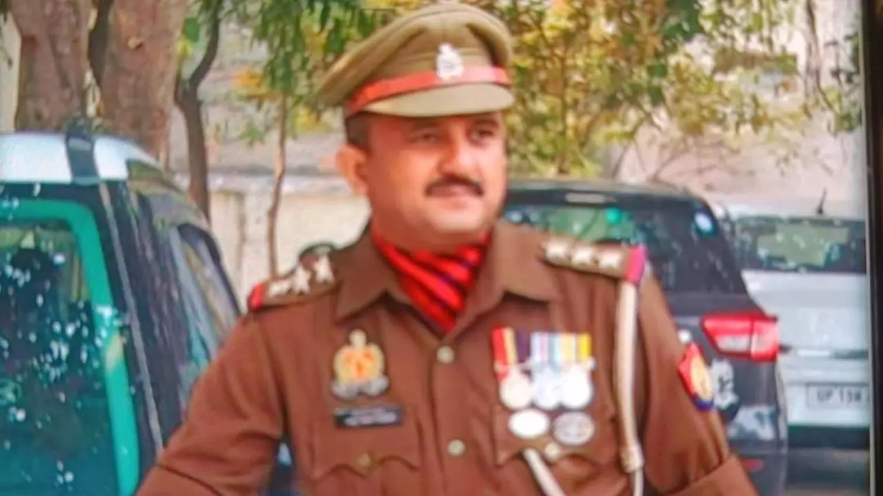 कौन है गाजियाबाद क्राइम ब्रांच हेड सिद्दीकी जो निकला छांगुर का गुर्गा? मुस्लिम देशों से 200 करोड की फंडिंग लेने का भी आरोप
