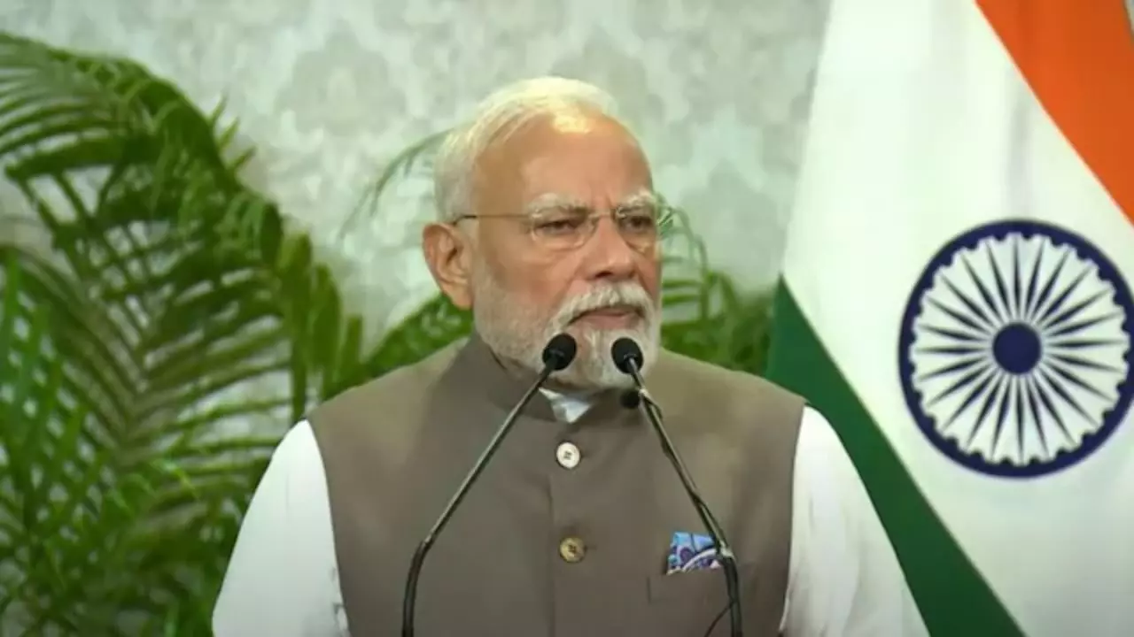समंदर जितनी गहरी दोस्ती, भारत देगा मालदीव को 565 मिलियन डॉलर! जानें किस-किस क्षेत्र में होंगे बड़े काम