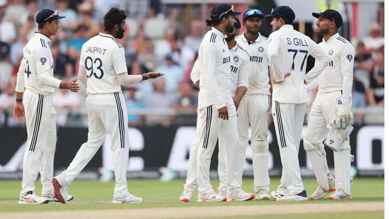 INDvsENG: क्या टीम इंडिया ओल्ड ट्रैफ़र्ड टेस्ट मैच में बड़ी हार की ओर बढ़ रही है?