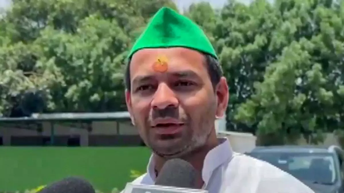 तेज प्रताप यादव महुआ से  लड़ेंगे निर्दलीय चुनाव, बनाई ‘टीम तेज प्रताप’, बोले- हमारा दरवाज़ा सबके लिए खुला है, अब क्या करेगी RJD?