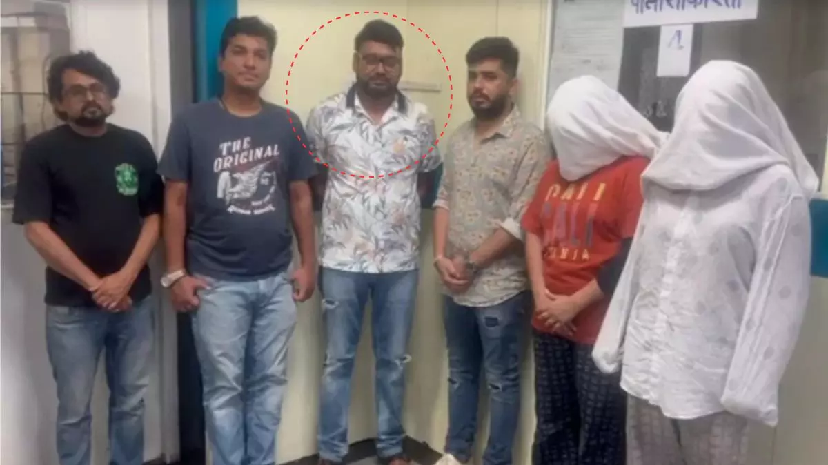 कौन हैं प्रांजल खेवलकर, जो होटल रूम में रेव पार्टी करते हुए रंगेहाथ पकड़े गए? शराब-गांजा-हुक्का सब था मौजूद