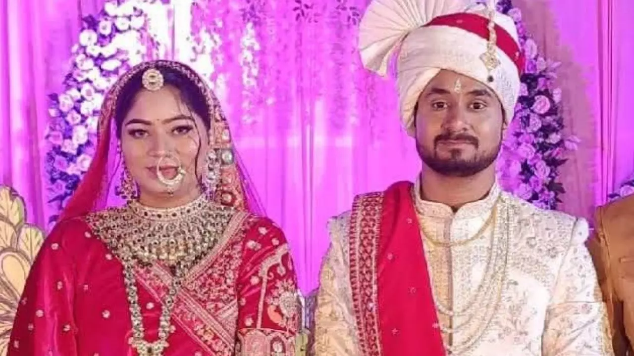 Raja Raghuvanshi हत्याकांड पर बनेगी Honeymoon In Shillong फिल्म, अब लोग देखेंगे Sonam की करतूत; जानें कहां होगी शूटिंग Raja Raghuvanshi हत्याकांड पर बनेगी Honeymoon In Shillong फिल्म, अब लोग देखेंगे Sonam की करतूत; जानें कहां होगी शूटिंग