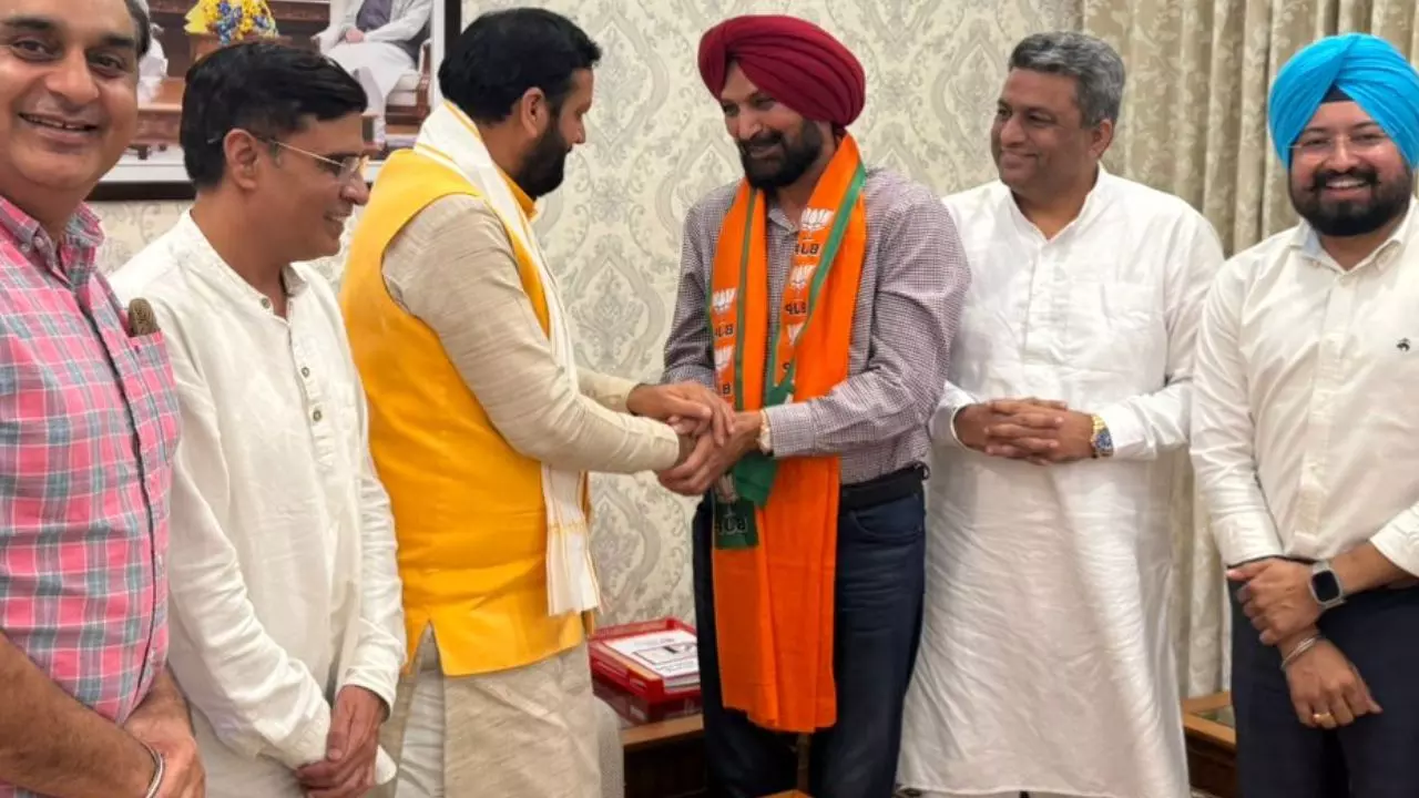 कौन हैं रणजीत सिंह गिल जिन्होंने कल थामा भाजपा का हाथ और आज घर में पड़ गई रेड?