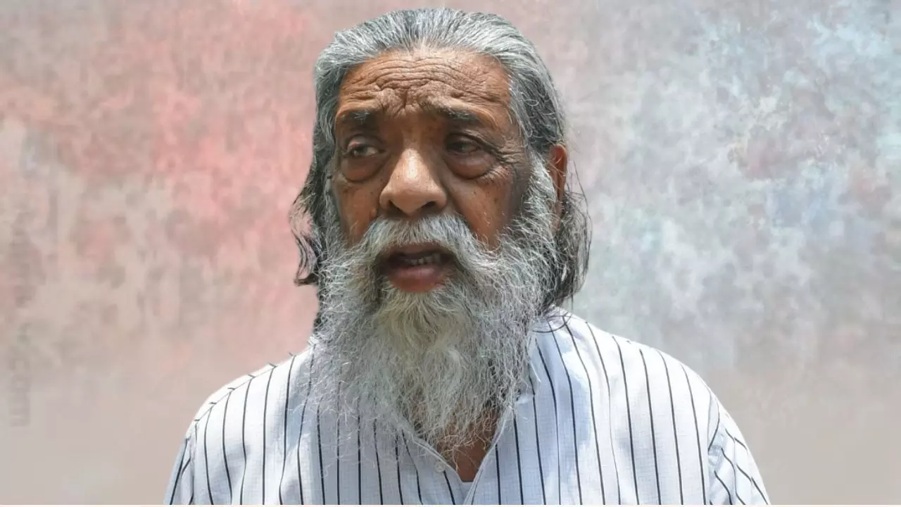 13 साल की उम्र में पिता को खोया, हाशिए पर पड़े आदिवासी समाज को दी आवाज, कहानी दिशोम गुरु शिबू सोरेन की...