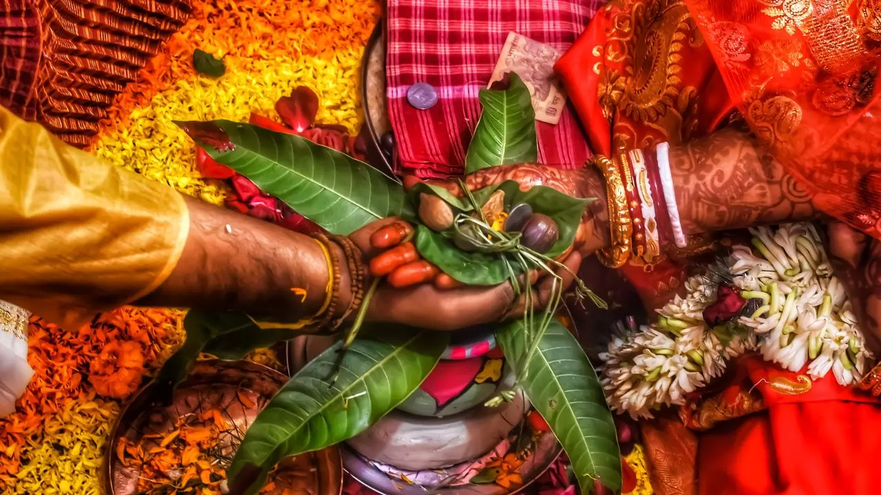 लड़की को चाहिए था BF से बच्चा तो शादी के ठीक पहले किया सेक्स, फिर आशिक ने पति को बताई उस रात की कहानी