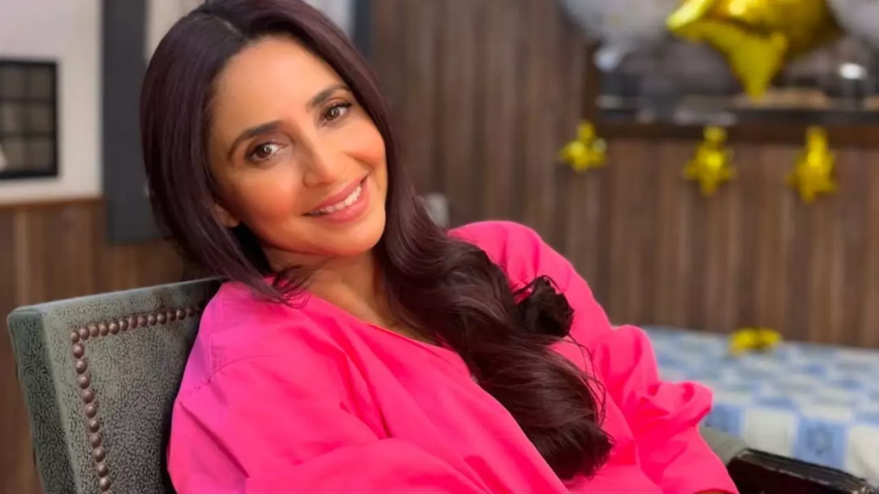 बेटी को सेक्स टॉय गिफ्ट करने वाले Gautami Kapoor के बयान पर मचा बवाल, लोगों ने कहा- इन्हें पागलखाने छोड़ दो
