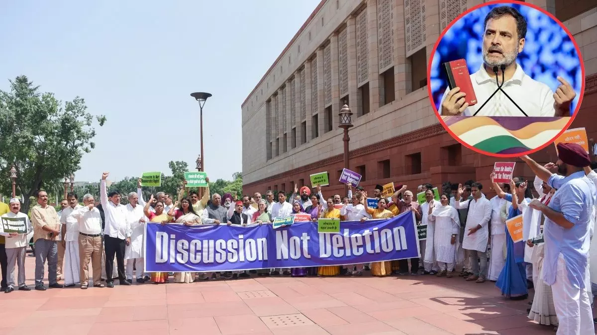 वोट चोरी बर्दाश्त नहीं! EC के कई नोटिसों के बावजूद जिद पर अड़े राहुल गांधी, 300 सांसदों के साथ आज चुनाव आयोग तक करेंगे मार्च