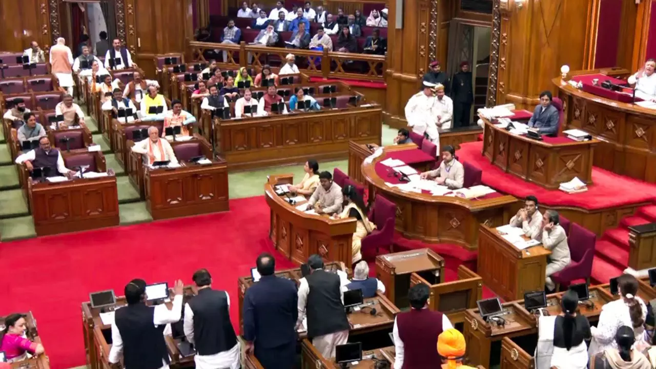 AI से वोट कैसे मिलेंगे, यह हमें बदनाम तो नहीं कर देगा? UP विधानसभा में ‘आर्टिफिशियल इंटेलिजेंस’ क्लास में कैसे-कैसे सवाल