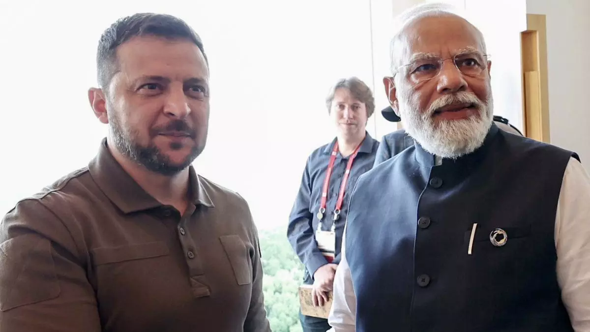 ट्रंप ने जेब पर मारी चोट, ज़ेलेंस्की ने दिल पर! यूक्रेनी राष्ट्रपति ने PM मोदी को फोन कर कहा- रूस पर प्रतिबंध लगाएं