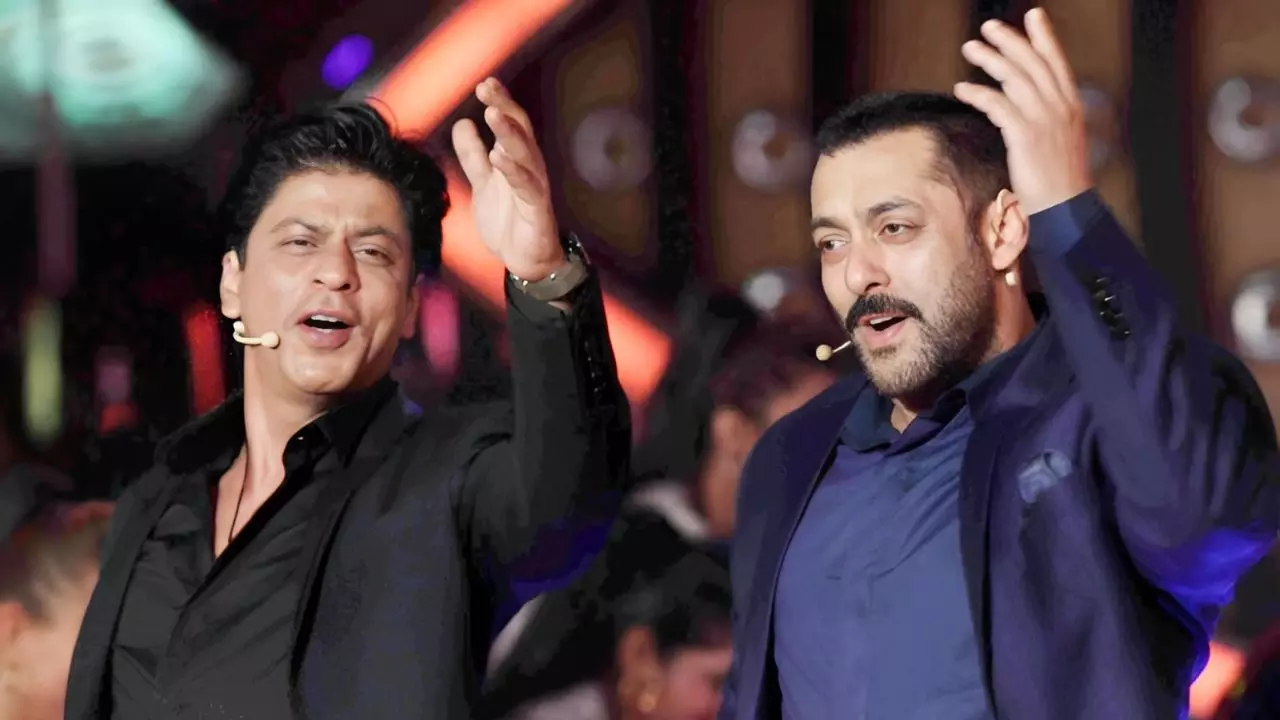 थोक के भाव में बिके Salman Khan और Shahrukh Khan के ऑटोग्राफ, कीमत जान रह जाएंगे हैरान