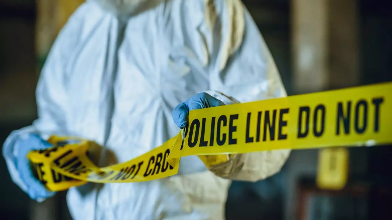 प्रेमिका के कहने पर भाजपा नेता ने पत्नी को उतारा मौत के घाट, पुलिस ने सुनाई लूटपाट की स्टोरी फिर खुल गया राज