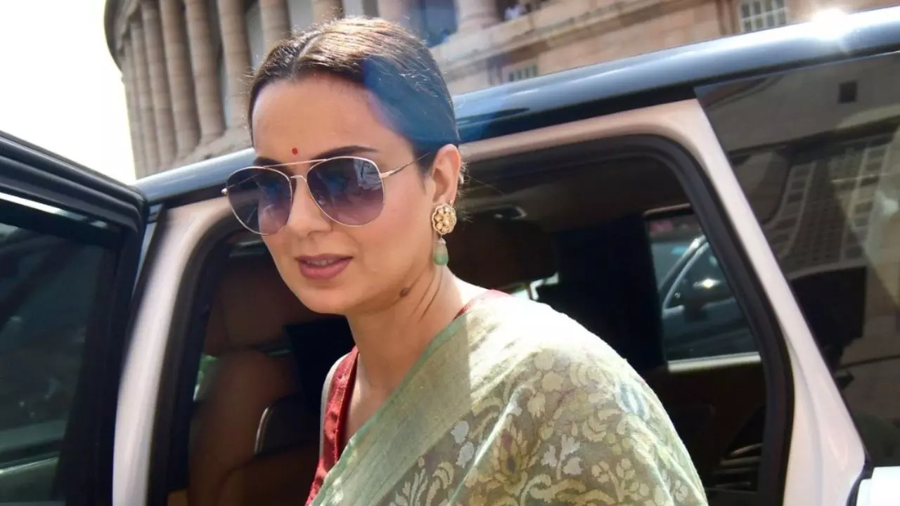 डेटिंग ऐप्स हमारे समाज का गटर हैं....वायरल हुअ Kangana Ranaut का बयान, बताया कहां मिलेगा पार्टनर डेटिंग ऐप्स हमारे समाज का गटर हैं....वायरल हुअ Kangana Ranaut का बयान, बताया कहां मिलेगा पार्टनर