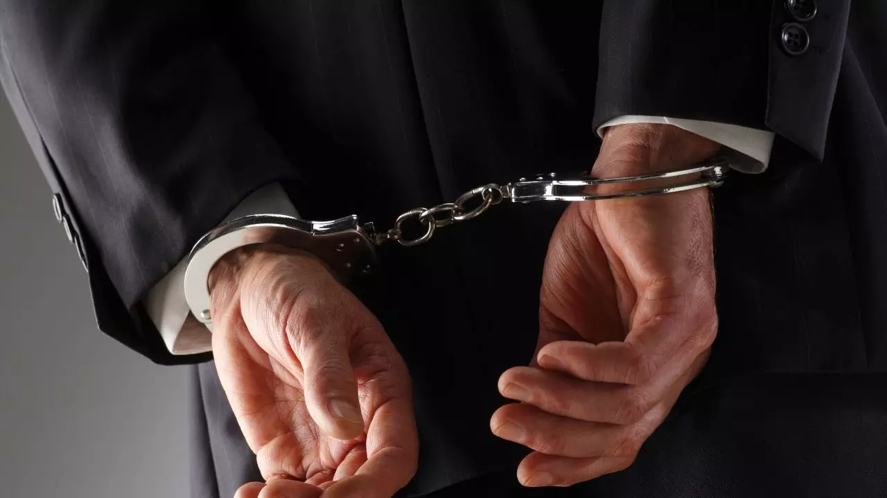 शादीशुदा बेटी चौथे प्रेमी संग फरार, 6 माह की बच्ची से परेशान नाना-नानी ने ले ली मासूम की जान