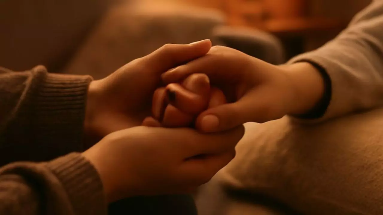 महिला टीचर का ‘थ्रीसम’ कांड, दो स्टूडेंट संग सेक्स और तीसरा देख रहा था! शिक्षा मंत्रालय ने दी ये सजा महिला टीचर का ‘थ्रीसम’ कांड, दो स्टूडेंट संग सेक्स और तीसरा देख रहा था! शिक्षा मंत्रालय ने दी ये सजा
