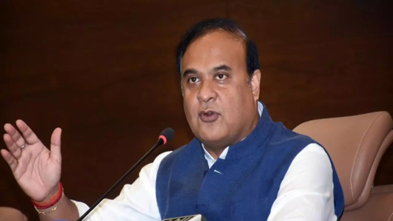 जमीयत को भेज दूंगा बांग्लादेश... इस्तीफे की मांग पर अंगूठा दिखाकर गरजे सीएम सरमा, कही ये बात