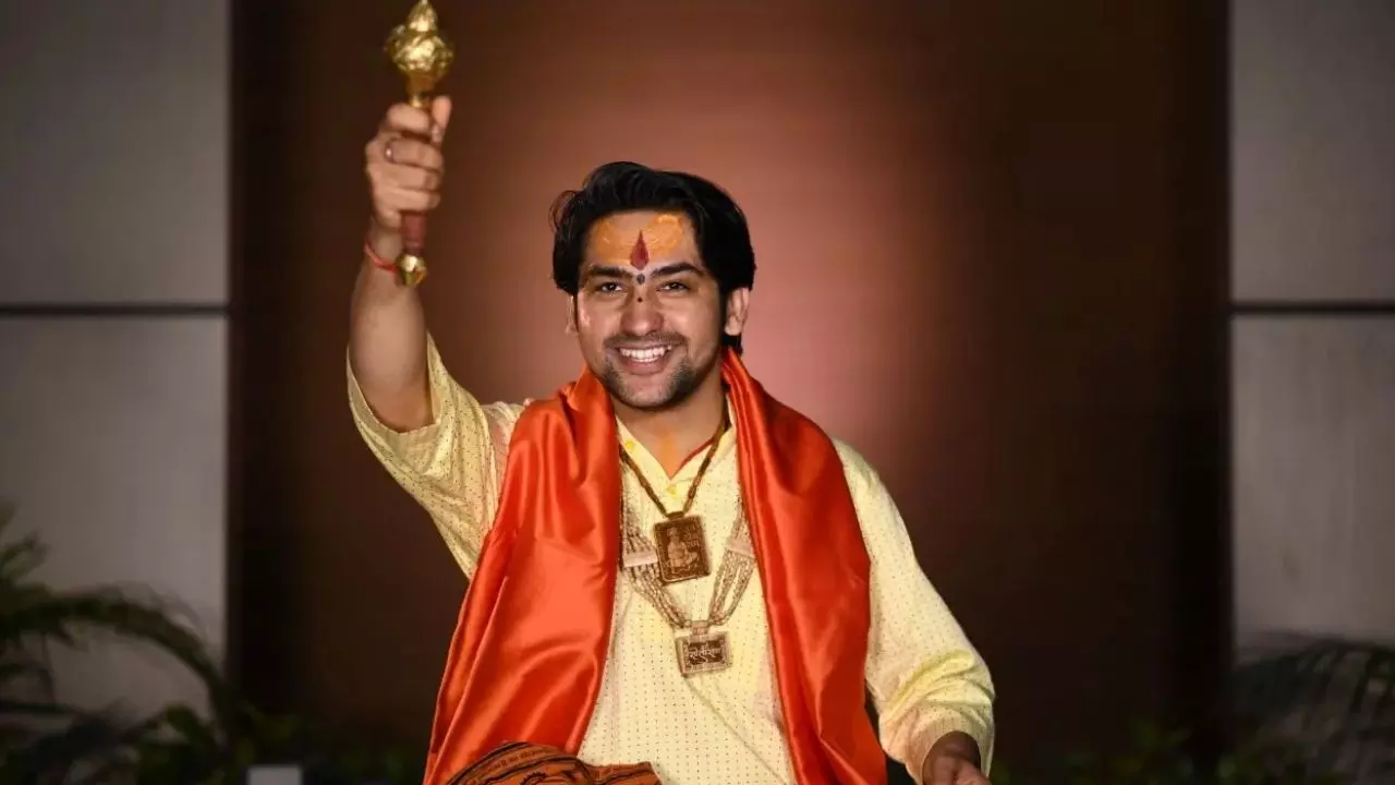 अगर कोई कर दे ये दो काम, जीवन में एक रुपये नहीं लूंगा; बाबा बागेश्वर ने दक्षिणा लेने की बताई वजह