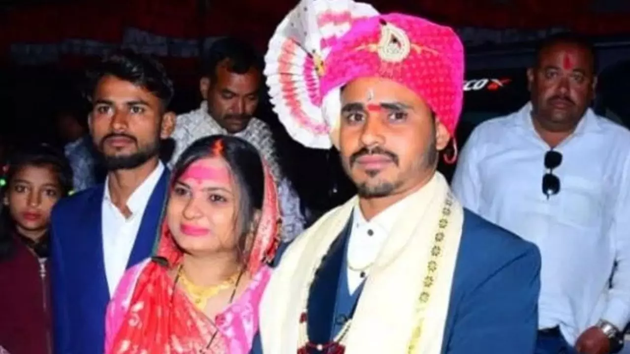 चाकू गर्म कर कई अंगों को जलाया चिल्लाने पर डाल दिया मुंह में, नहीं पूरी हुई दहेज की मांग तो पति ने पत्नी के साथ की हैवानियत