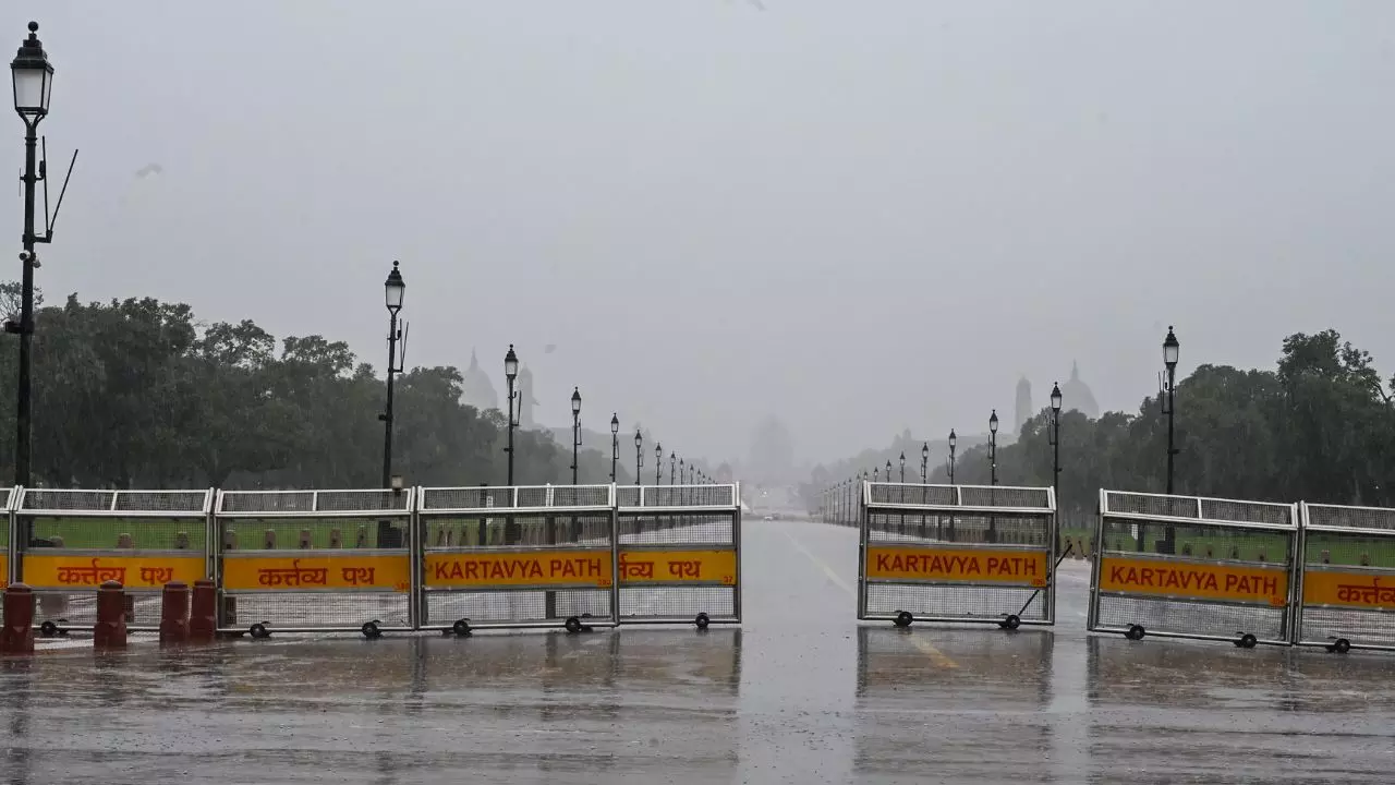 दिल्ली-NCR में तेज हवा के साथ बारिश का अलर्ट, मौसम विभाग ने जम्मू-कश्मीर समेत इन राज्यों को दी चेतावनी
