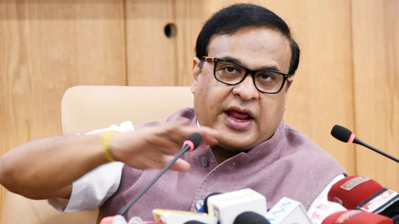 असम की नई लैंड ट्रांसफर नीति में क्‍या-क्‍या? हिन्‍दू या मुसलमान एक-दूसरे को अगर घर बेचें तो...