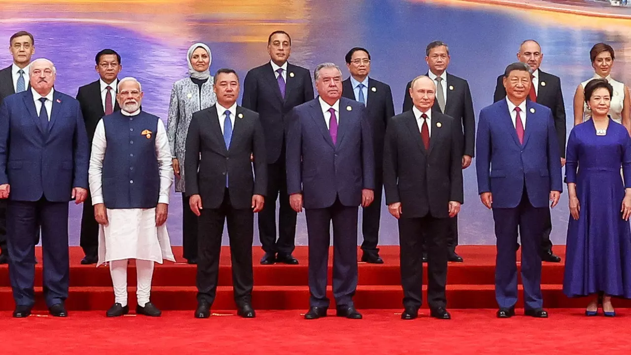 अमेरिका के लिए कितनी बड़ी चुनौती बन सकता है SCO? ट्रंप को भारत की नाराजगी पड़ेगी भारी!