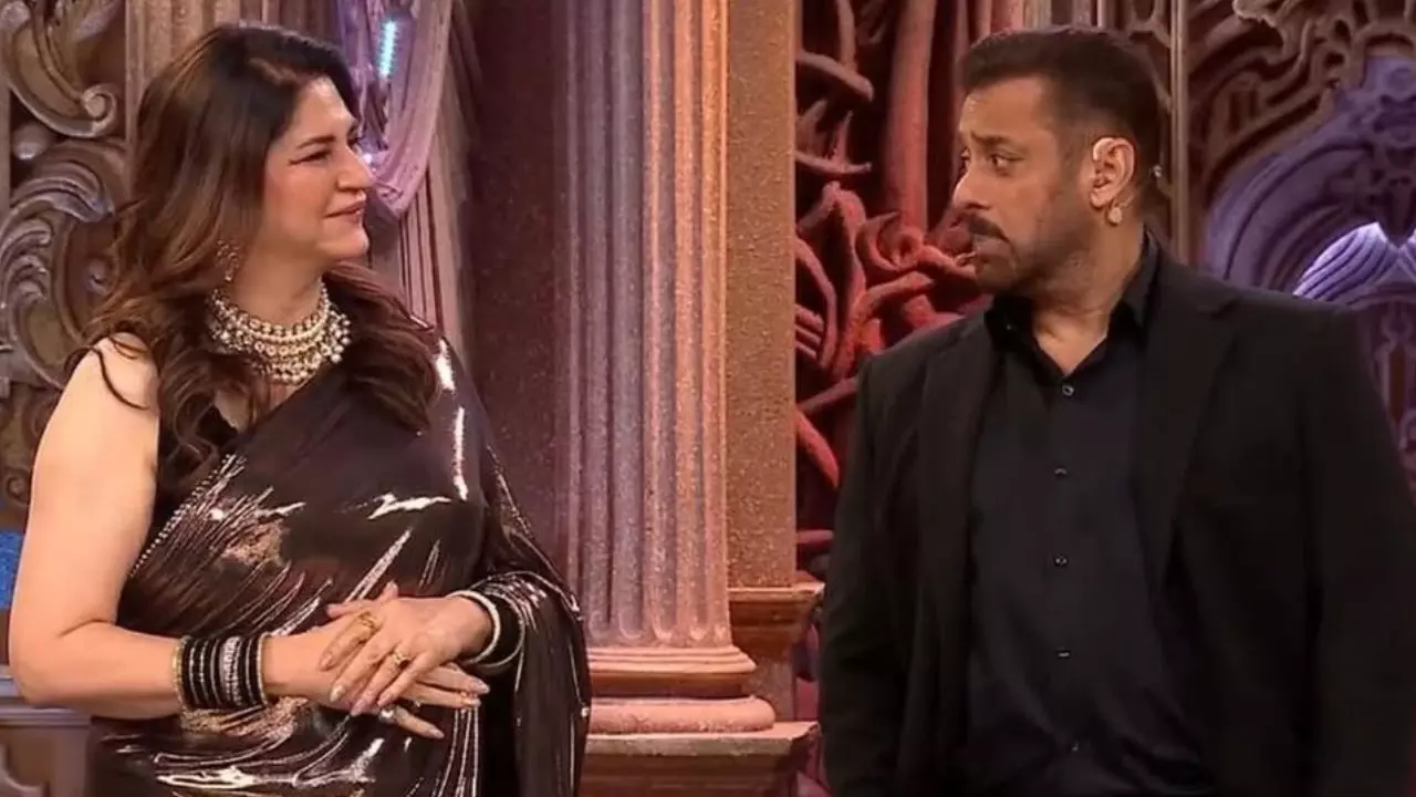 Bigg Boss 19 : Salman Khan पर लगा पक्षपात का आरोप, Pooja Bhatt की तरह Kunickaa को मिला खास ट्रीटमेंट