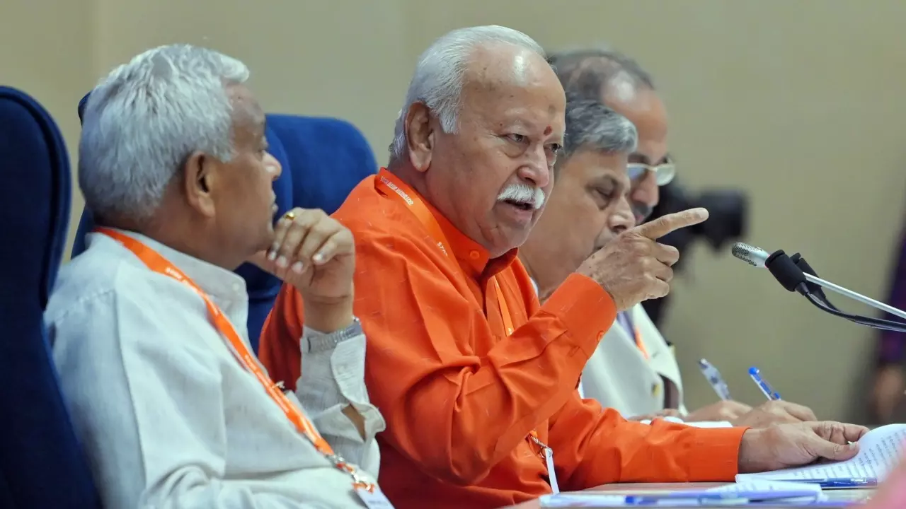 BJP को सत्ता तक पहुंचाने के लिए RSS ने पटना में डाला डेरा, गुपचुप रणनीति और आक्रामक नैरेटिव से महागठबंधन को बेदम करने की तैयारी