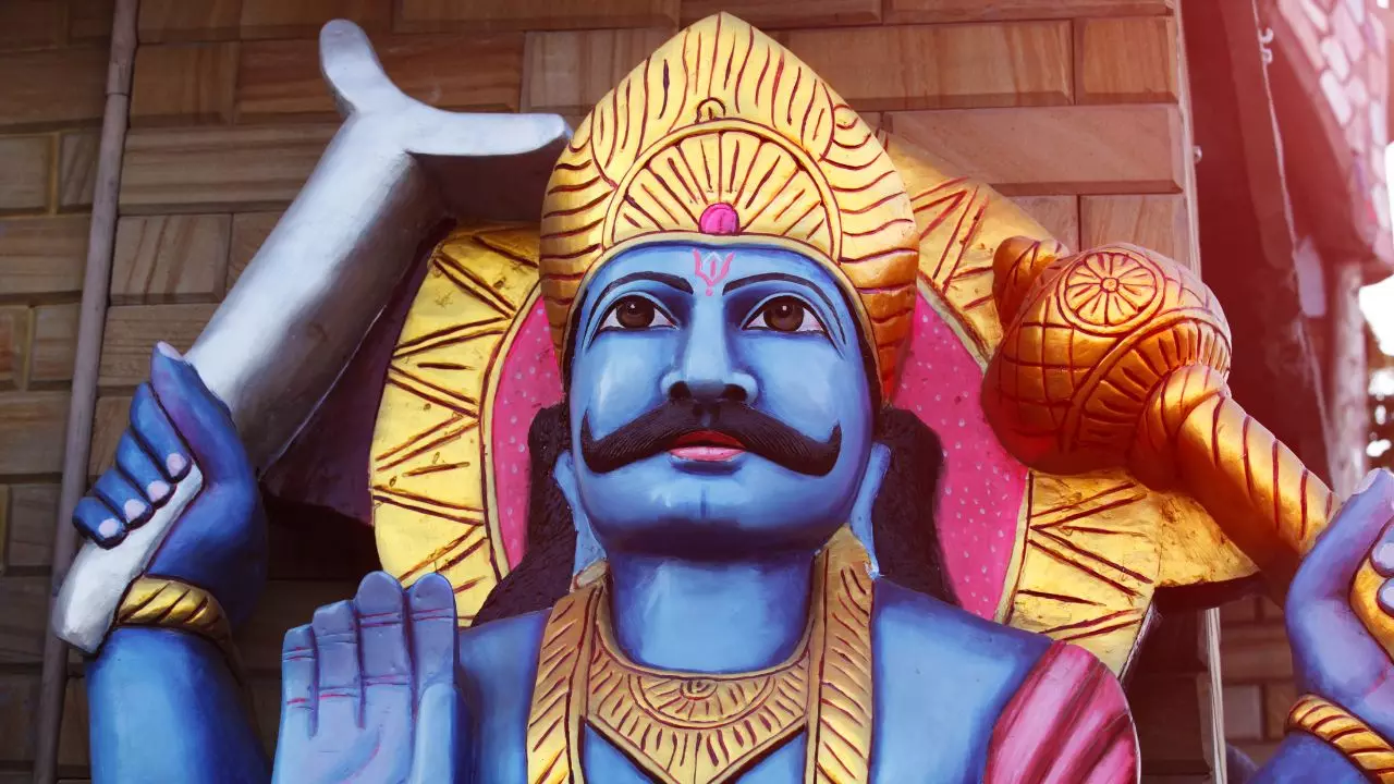 शनि के मार्गी होने पर इन 3 राशि वालों को मिलेगा जबरदस्त फायदा, नौकरी-व्यापार में तरक्की के योग